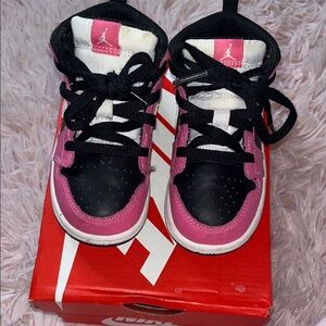Nike Kids Pink and Black Sneakers